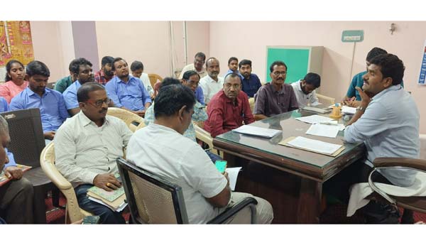 సామూహిక గృహా ప్రవేశాలకు సిద్ధం చేయాలి