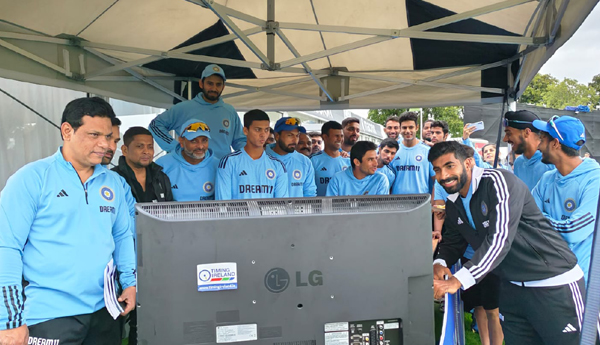 Indian-cricketers-are-happy-with-the-success-of-Chandrayaan-3