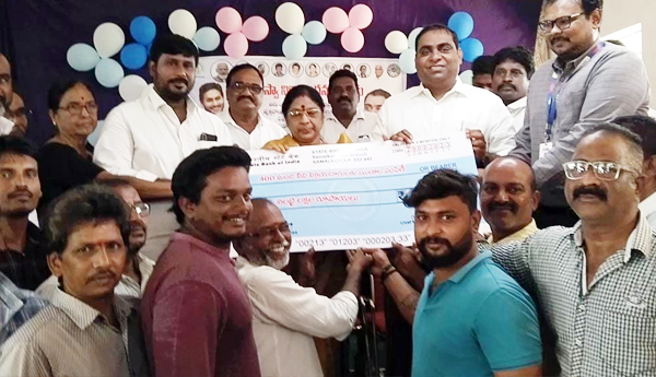 /No-stress-loans-by-Jagananna-Todu