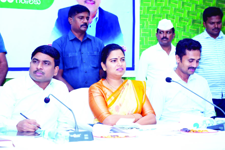 అభివృద్ధిలో ముందంజలో నిలపడమే లక్ష్యం