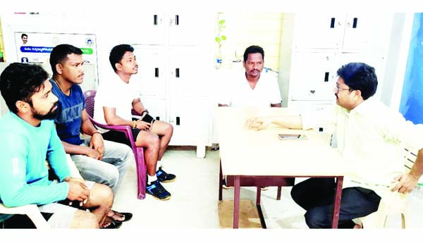 డ్రాప్‌ అవుట్స్‌ లేకుండా చర్యలు తీసుకోండి : డిఇఒ