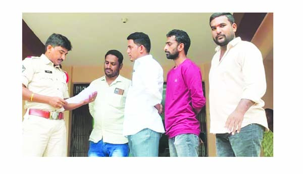 వైసిపి సోషల్‌ మీడియా విభాగం ఫిర్యాదు