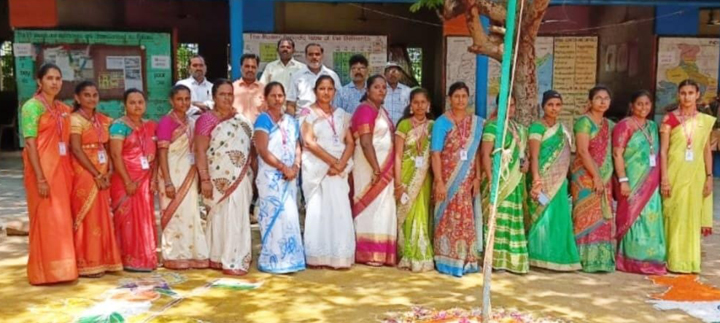 శ్రీ గాయత్రి విద్యామందిర్‌లో వేడుకలు