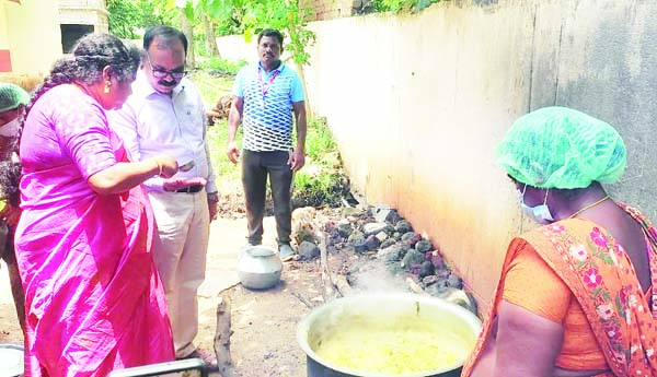 నాణ్యమైన విద్య, ఆరోగ్యంపై ప్రత్యేక శ్రద్ధ