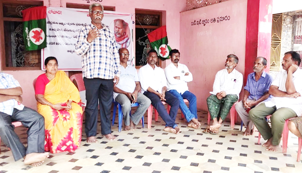 జీడి రైతుల ఆత్మహత్యలు ప్రభుత్వ హత్యలే