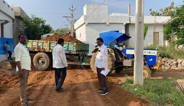 /Not-5-lakhs-9,832-houses!