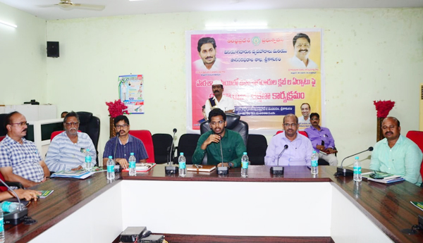 పాఠశాలల్లో వినియోగదారుల క్లబ్‌లు