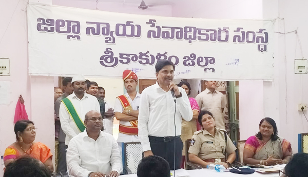 పిల్లల ప్రవర్తనపై ప్రత్యేక దృష్టి