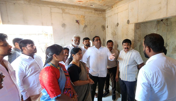 /Visit-of-MLA-and-MLC-in-Jagananna-colonies