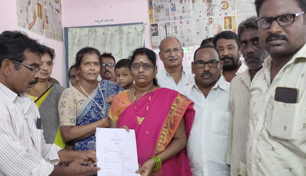 /Filing-of-nomination-of-joint-candidate-in-uproar