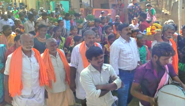 /Pujas-for-rains-in-Ternekallu