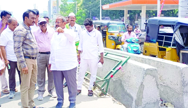 పండగకు ముందే రహదారి పనులు