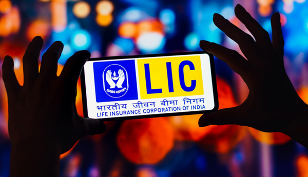 /LIC-has-6.66-percent-stake-in-Jio-Financial