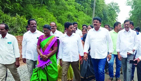 అసత్య ప్రచారాలు మానుకోవాలి