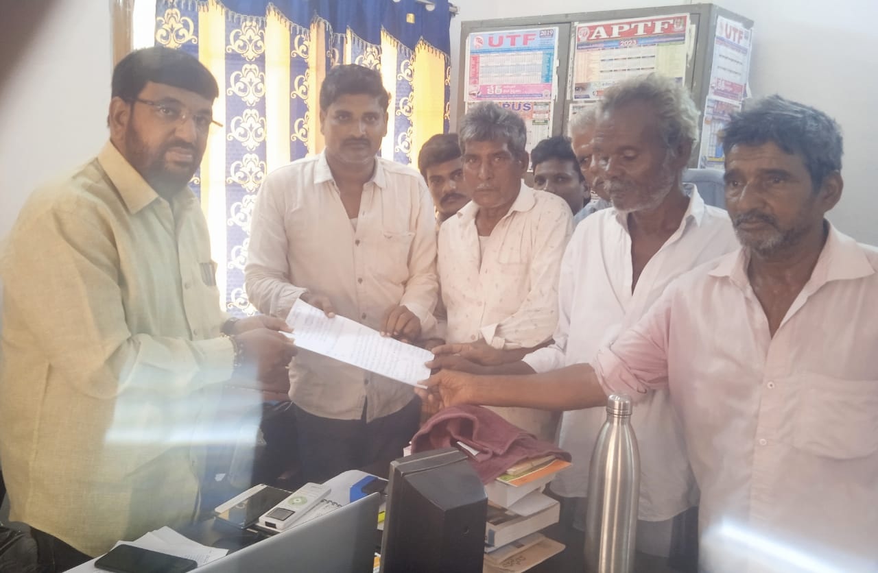 'ఉపాధి' కూలీల డబ్బులు విడుదల చేయాలి