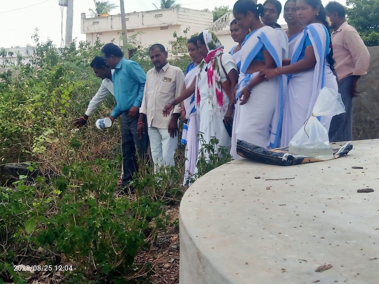 కంపసముద్రంలో 'డ్రైడే ఫ్రైడే'
