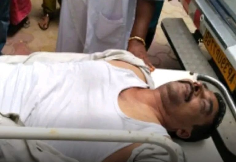 రోడ్డు ప్రమాదంలో పిహెచ్‌సి ఉద్యోగి మృతి