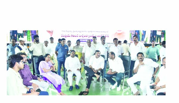 సిఎం పర్యటనకు సర్వం సిద్ధం