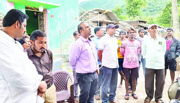 డిప్యూటీ డిఎంహెచ్‌ఒ పరామర్శ