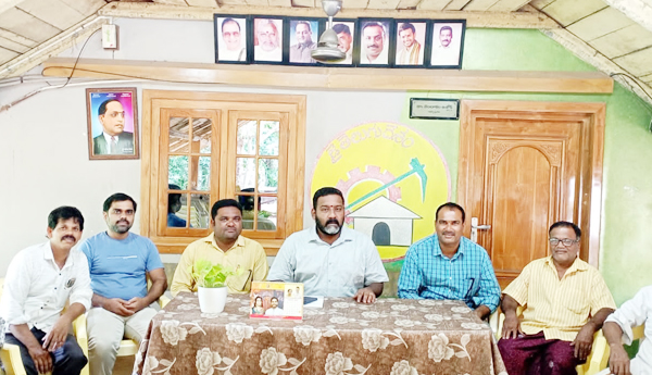 చంద్రబాబుపై దాడి అమానుషం