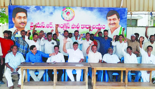 హింసాత్మక రాజకీయాల ప్రేరకుడు బాబు