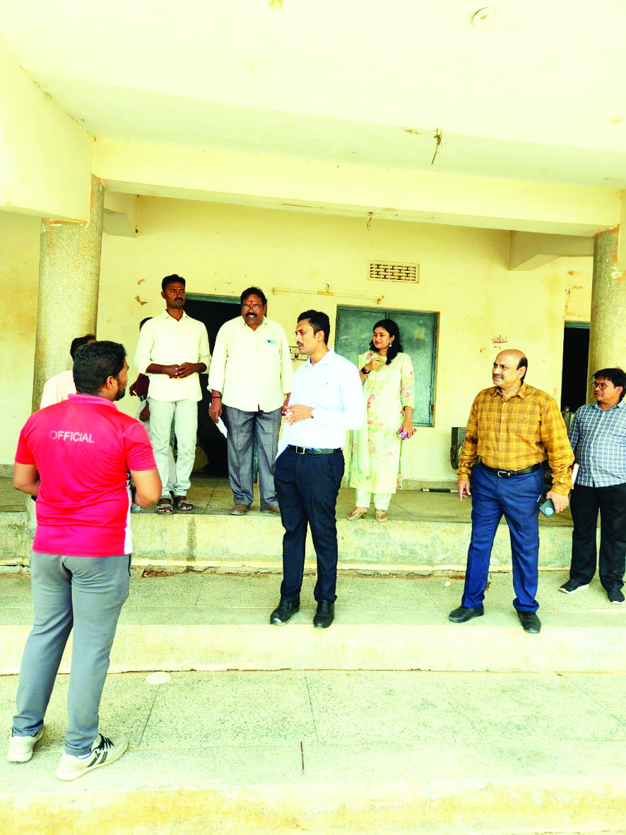 ఆర్మీ రిక్రూట్‌ మెంట్‌ ర్యాలీ ఏర్పాట్ల పరిశీలన