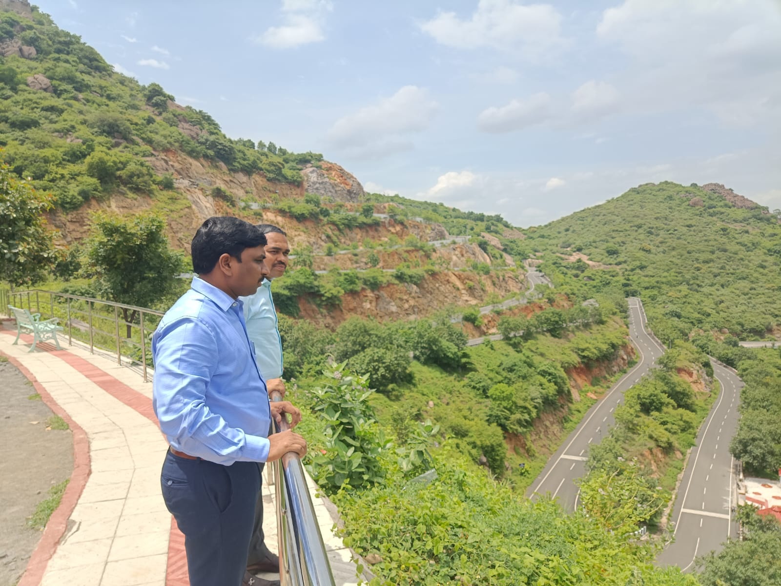 కొండవీడు కోటలో ప్లేజోన్‌ పార్కు, క్యాంటీన్‌