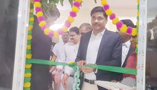 కక్షిదారులకు ఉచిత న్యాయ సహాయం