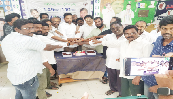 Chandrababu-A1-accused-in-Vunganoor-riots-MLC-Kavuru-Srinivas