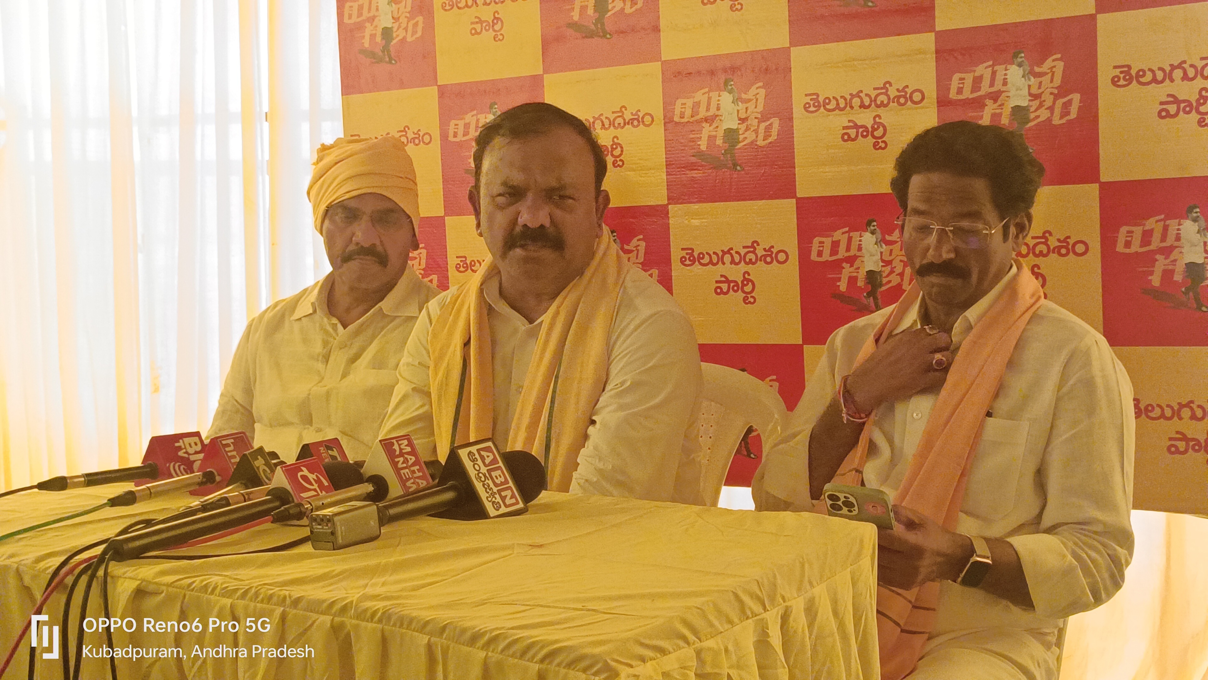 మా విమర్శలకు కట్టుబడే ఉన్నాం