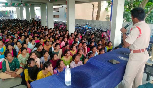 మాదక ద్రవ్యాల అనర్థాలపై అవగాహన