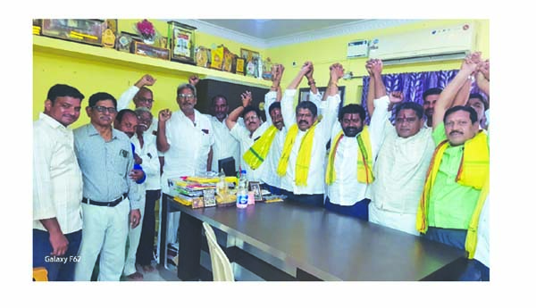 గెలుపే లక్ష్యంగా కలిసి పనిచేస్తాం