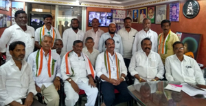 మోడీ విధానాలు దేశానికి ప్రమాదకరం