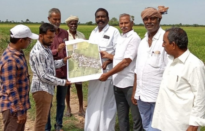రీ సర్వేతో భూ సమస్యలకు చెక్‌..!