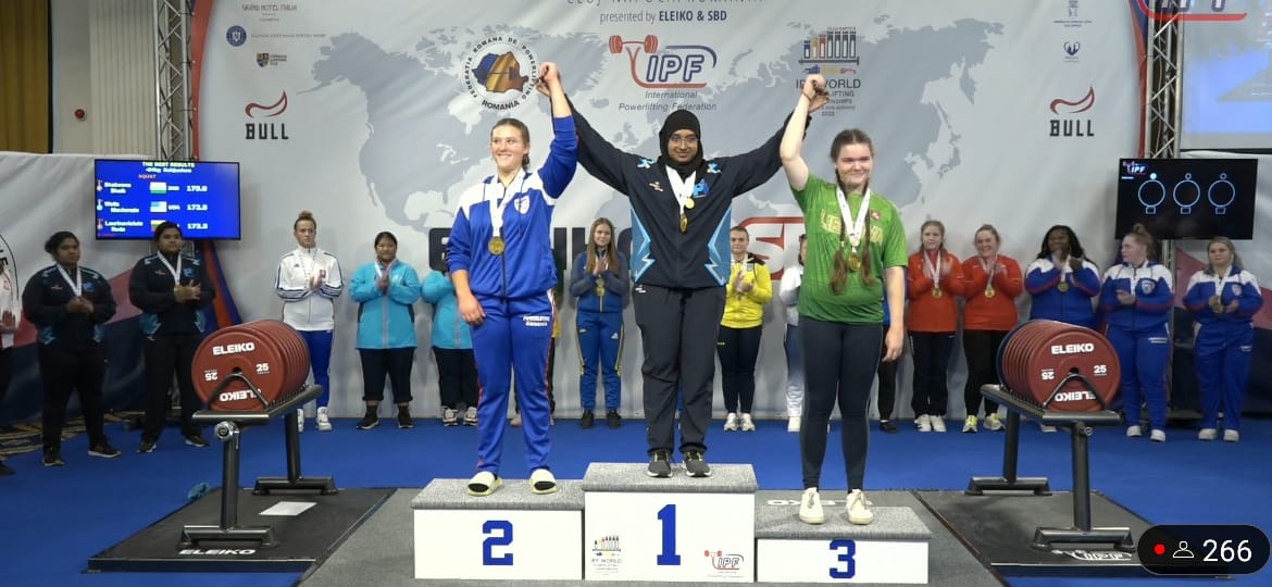 పవర్‌ లిఫ్టింగ్‌లో మెరిసిన షబీనా