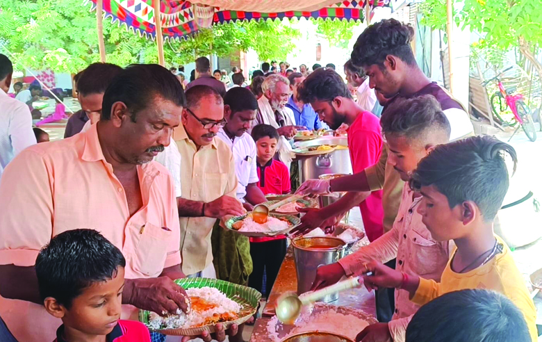 ఇంద్రాక్షీ అమ్మవారి తిరునాళ్లు ప్రారంభం