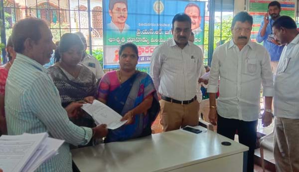 నగరంలో శాశ్వత భూ హక్కు రీ సర్వే ప్రారంభం