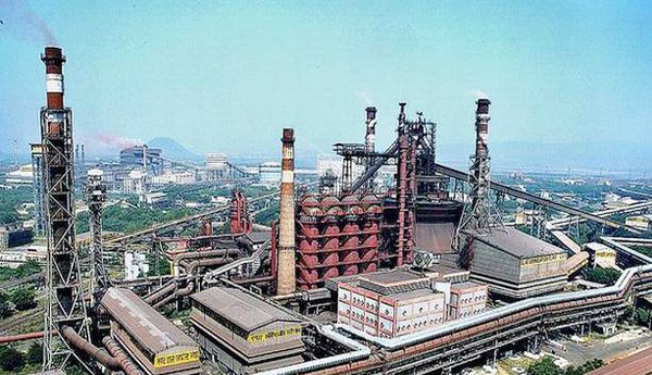 /A-thousand-acres-for-Adani-in-steel-plant?