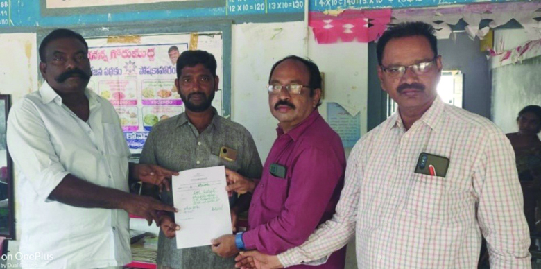 వార్డులు ఏకగ్రీవం