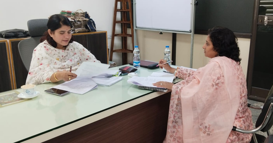 ప్రభుత్వ భూముల్లో ఇళ్లేసుకున్న వారికి రిజిస్ట్రేషన్‌