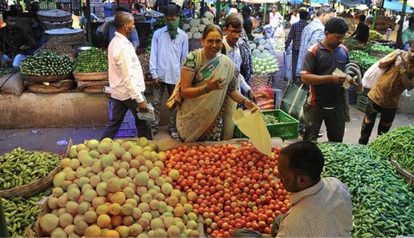 /Vegetable-stew-Retail-inflation-at-15-month-high
