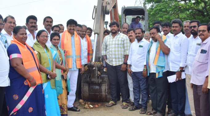 MLA-Samineni-started-the-groundbreaking-work