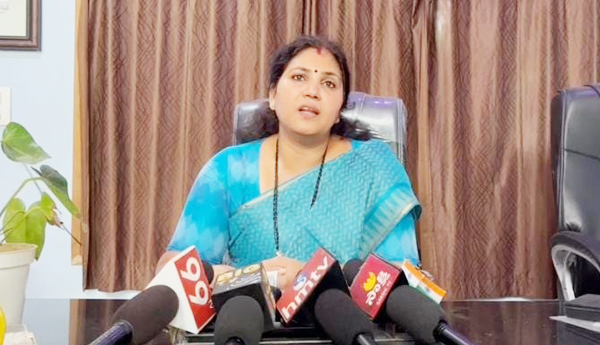 మహిళా సాధికారతపై ప్రత్యేక దృష్టి