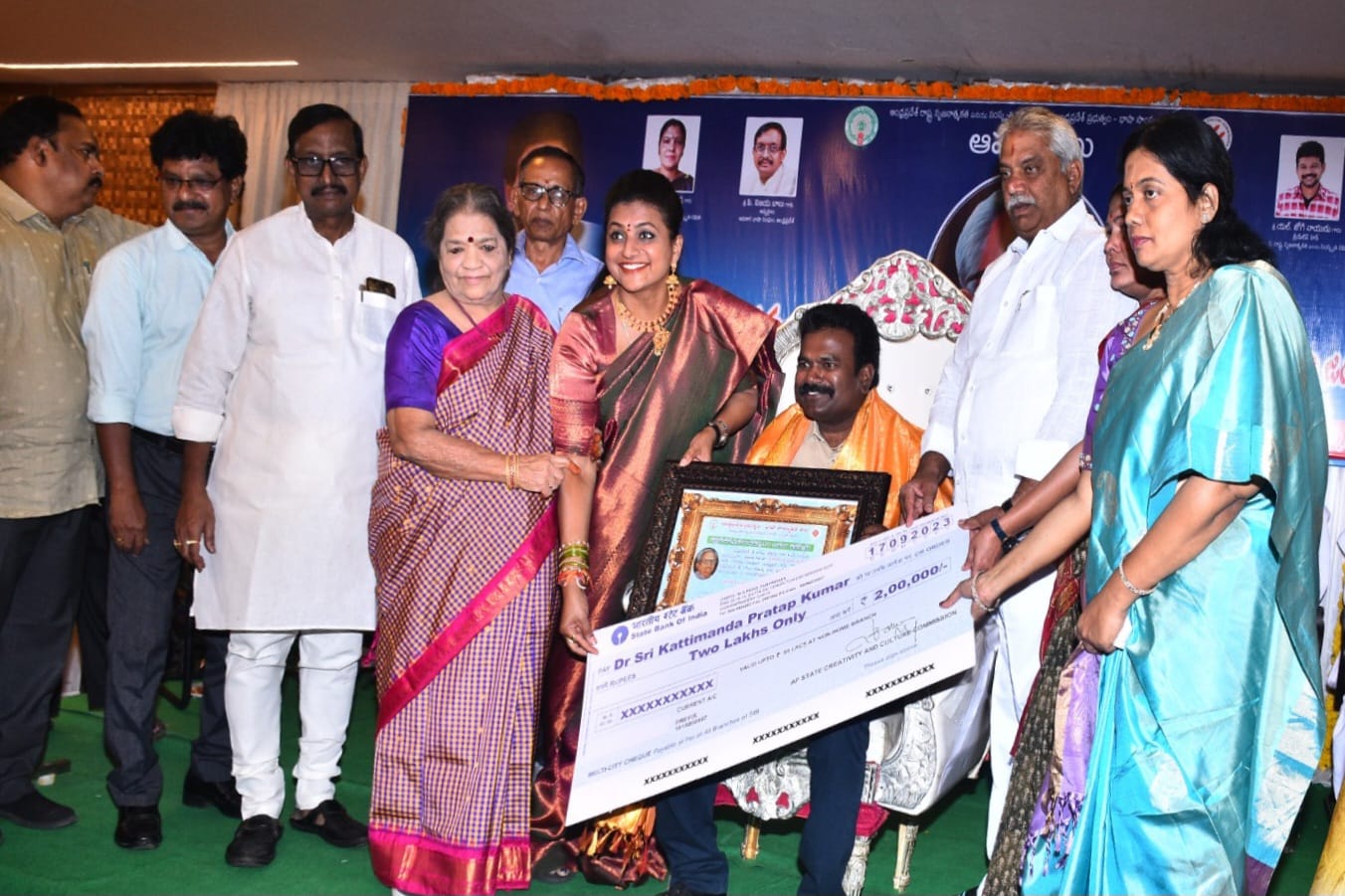 తెలుగు సాహిత్యానికి వన్నెతెచ్చిన బోయి భీమన్న బరం పార్కులో జరిగిన జయంతి వేడుకల్లో మంత్రి రోజా