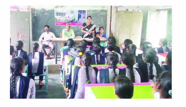 ప్రభుత్వ కళాశాలల్లో పర్యాటక యువ క్లబ్‌ లు