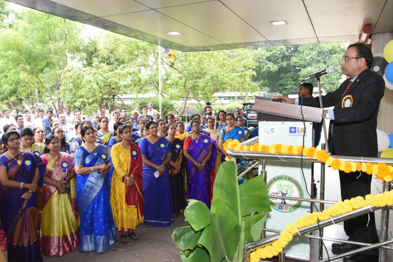 ఘనంగా ఎల్‌ఐసి 67వ వార్షికోత్సవం