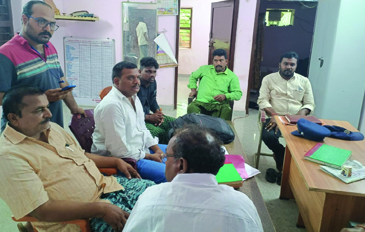 టిడిపి కార్యకర్తలు అరెస్టు, విడుదల