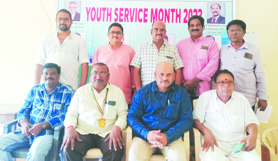 రోటరీ క్లబ్‌ ఆధ్వర్యంలో వ్యాసరచన పోటీలు