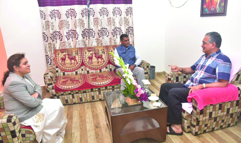 నగరానికి విచ్చేసిన ఎపి హైకోర్టు న్యాయమూర్తి