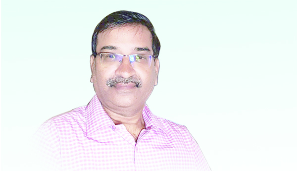 లక్ష్యానికి అనుగుణంగా పంట రుణాలు